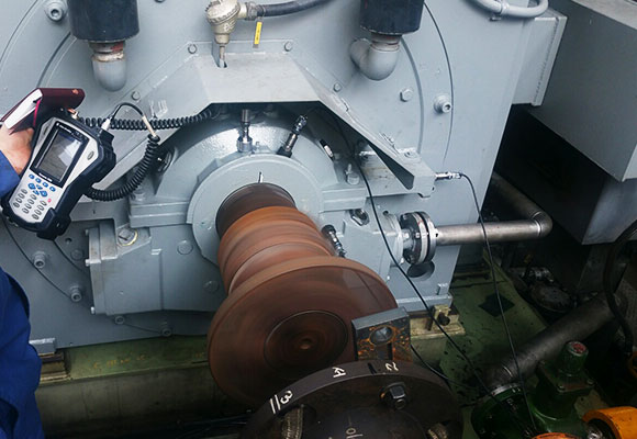 베어링 진동 및 손상 진단 사진