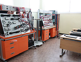 태안 유·공압 실습 교육장 사진