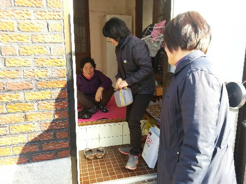 진해 도시락배달 장면