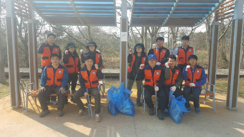 1지역본부 강릉지점 경포호수공원 환경정화 실시