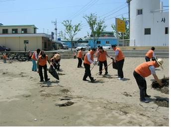 여수지점, 검은모래로 유명한 만성리해수욕장 환경가꾸기 행사