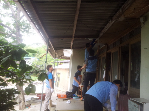 장애인 가옥 전기시설 점검 및 주변정리