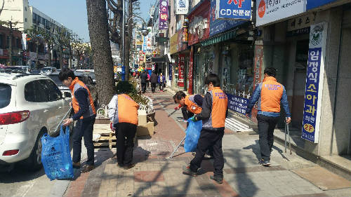 관내 중앙시내 환경정화 활동