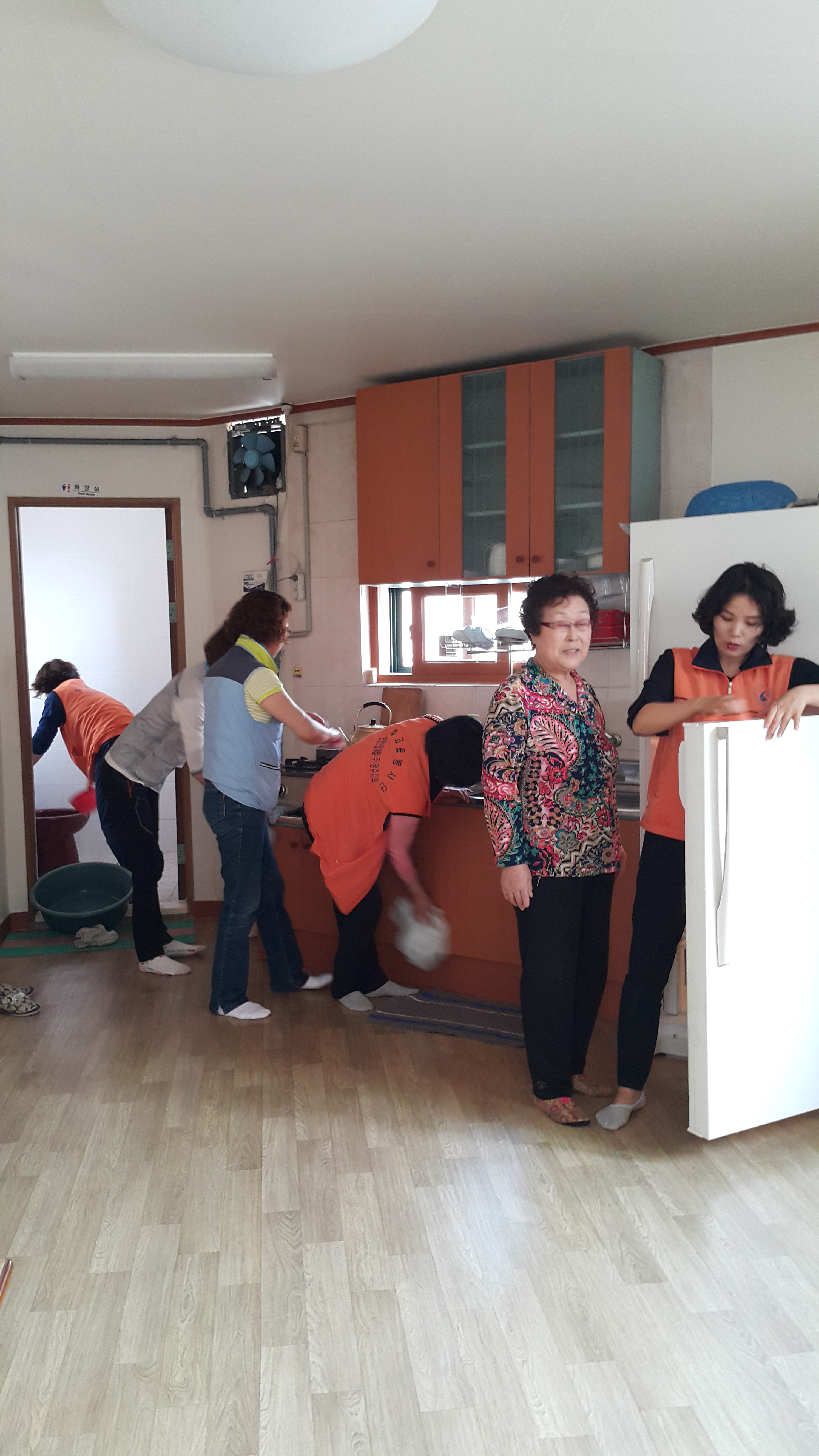 수성노인정 노력봉사활동