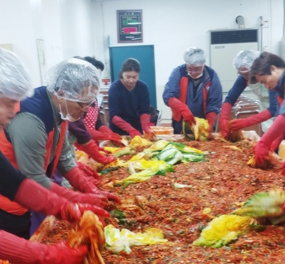 [1지역본부 안성지점] 김장나눔 사회공헌활동 시행