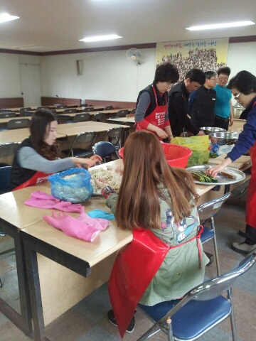 [마산지점]나누리 봉사단 무료배식 봉사활동 - 식사준비 사진