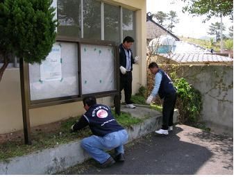 통영지점, 20개 마을회관 및 경로당 돌며 봉사활동