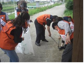 “지역과 함께하는 한전산업” 환경정화행사 참여