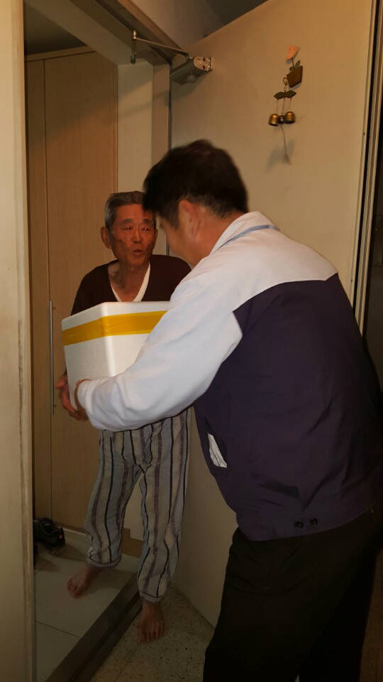 광명지점 금강정사(사찰) 김치나눔 행사 참여