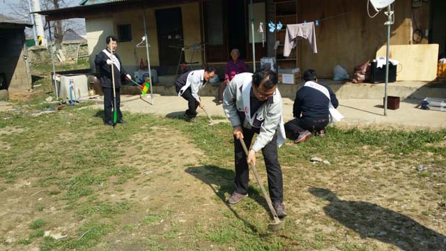 독거노인 방문 사회공헌전개