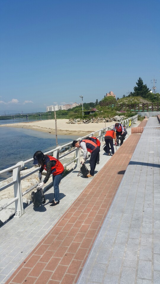 1지역본부 강릉지점 경포주변 환경정화 활동