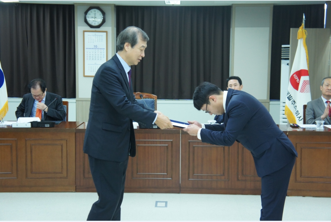 「한산을 빛낸 얼굴」다섯번째(10월) 포상