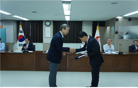 「한산을 빛낸 얼굴」두번째(6월) 포상